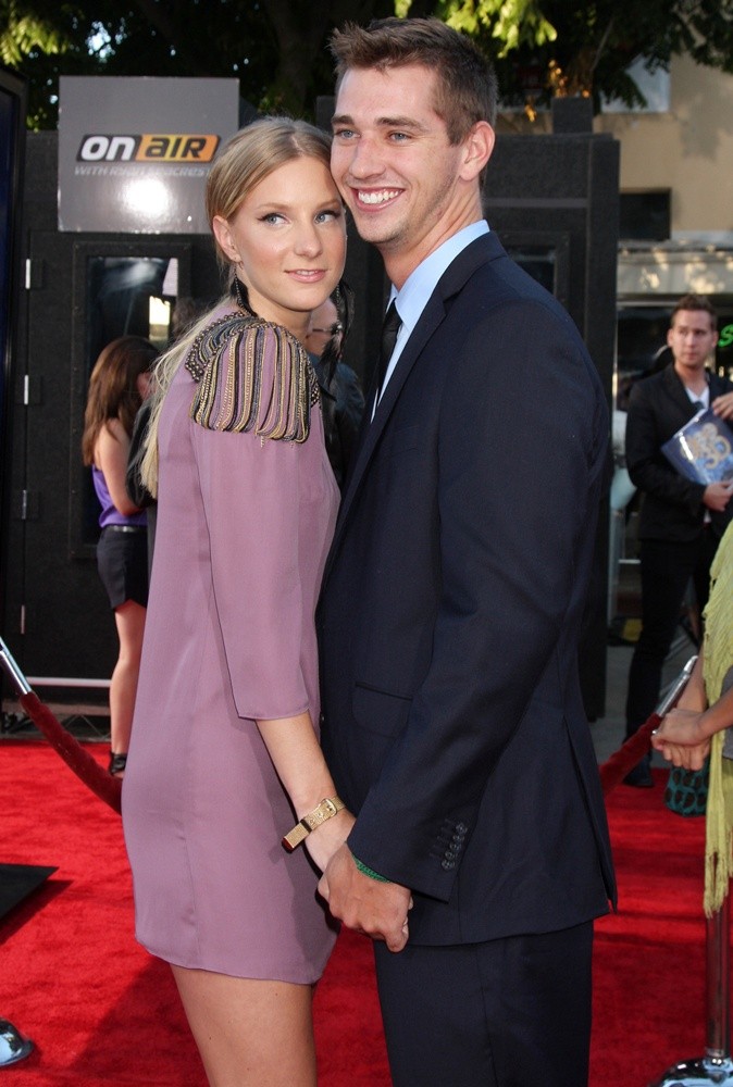 Heather Morris, Taylor Hubbell