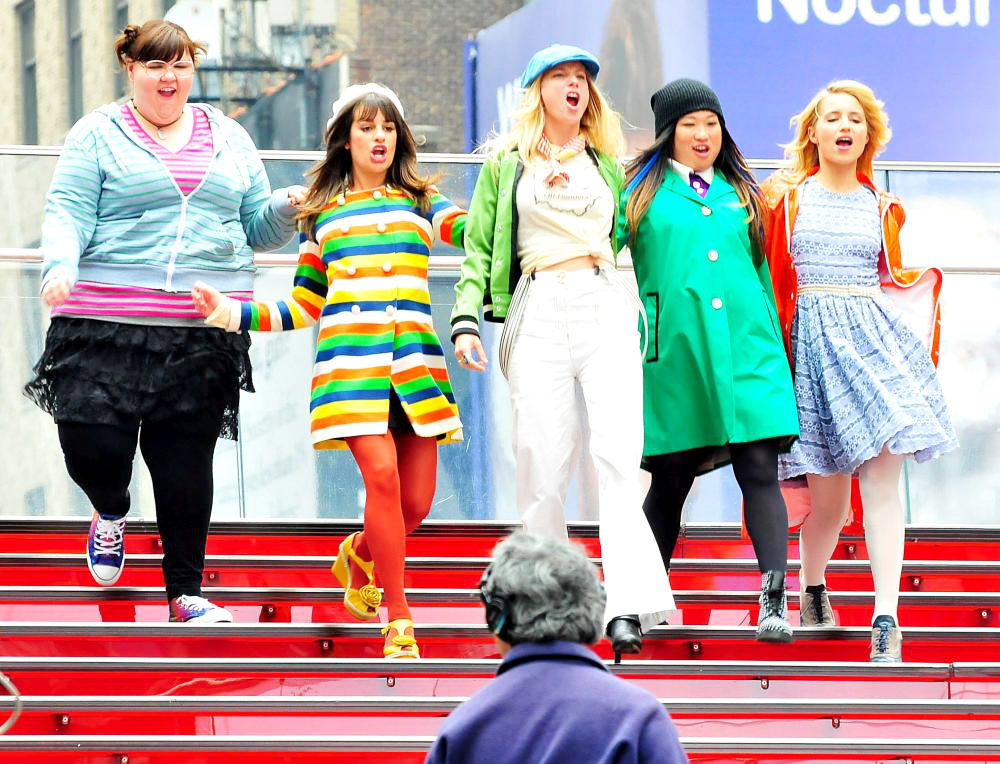 Lauren Zizes, Lea Michele, Heather Morris, Jenna Ushkowitz, Dianna Agron