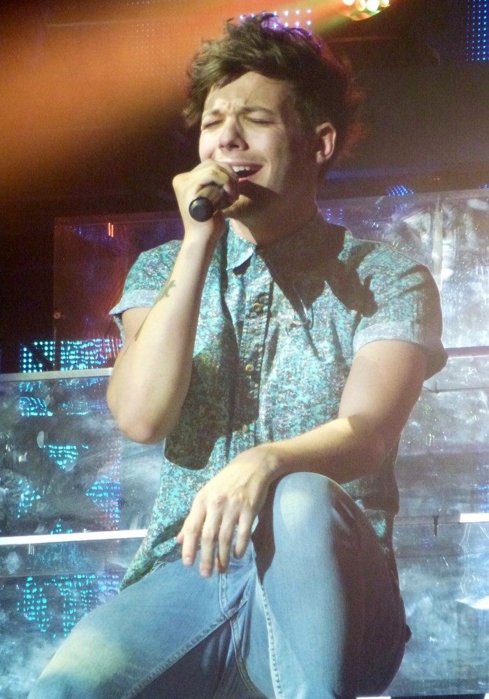 Louis Tomlinson, One Direction