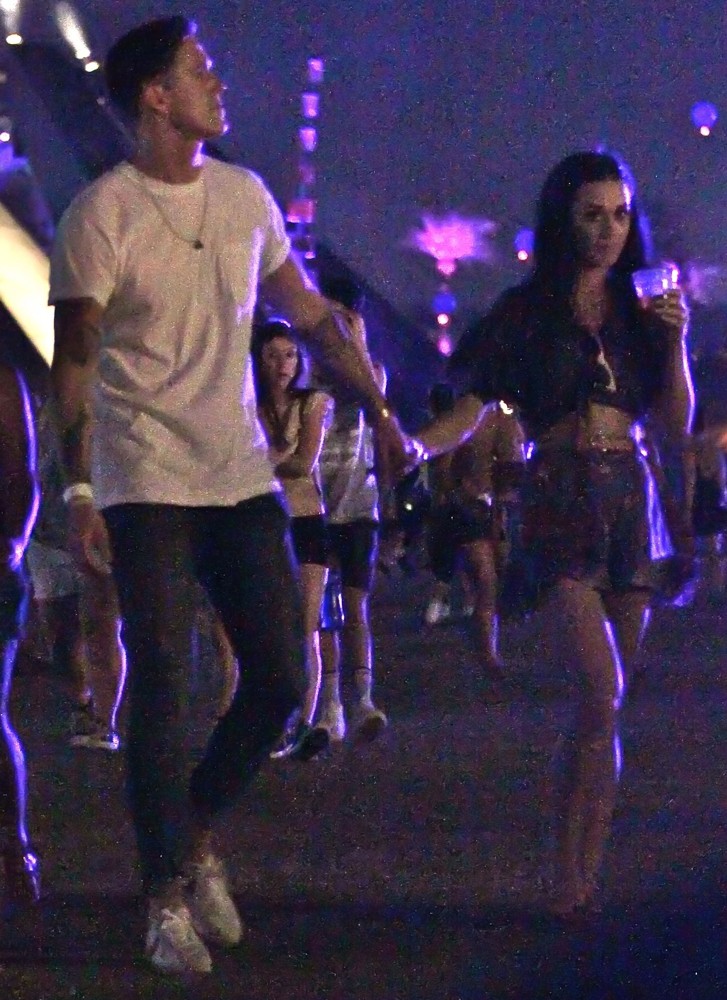 Robert Ackroyd, Katy Perry