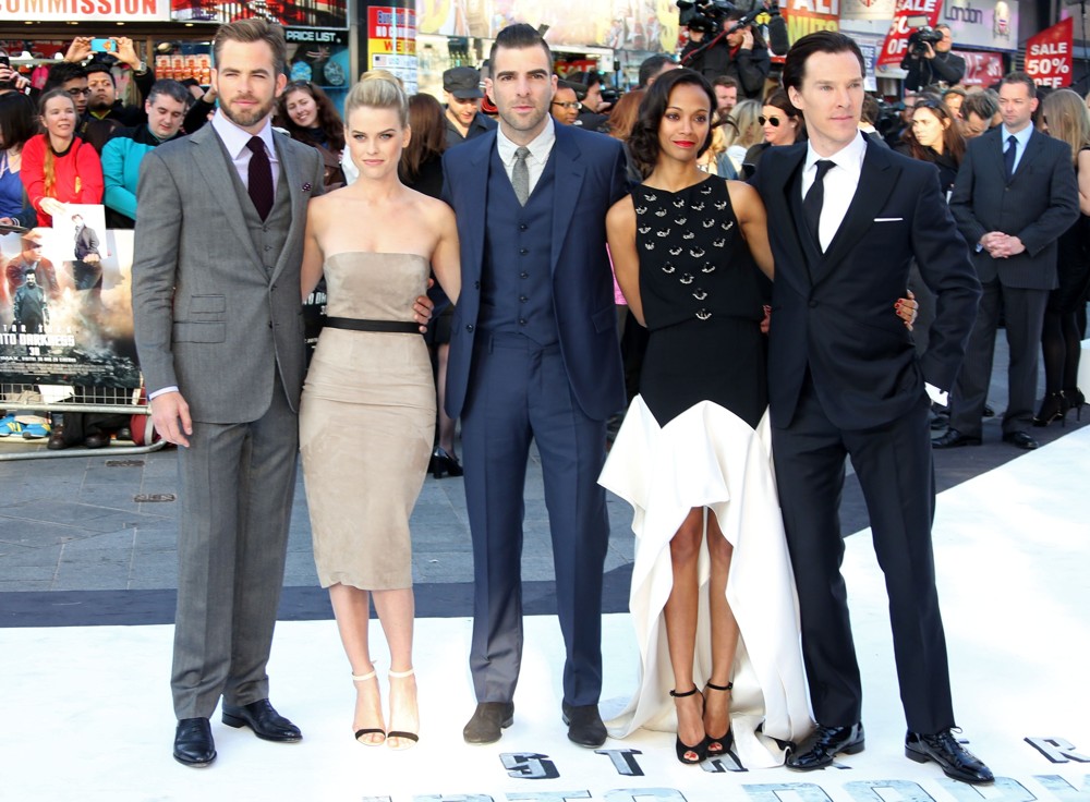 Chris Pine, Alice Eve, Zachary Quinto, Zoe Saldana, Benedict Cumberbatch