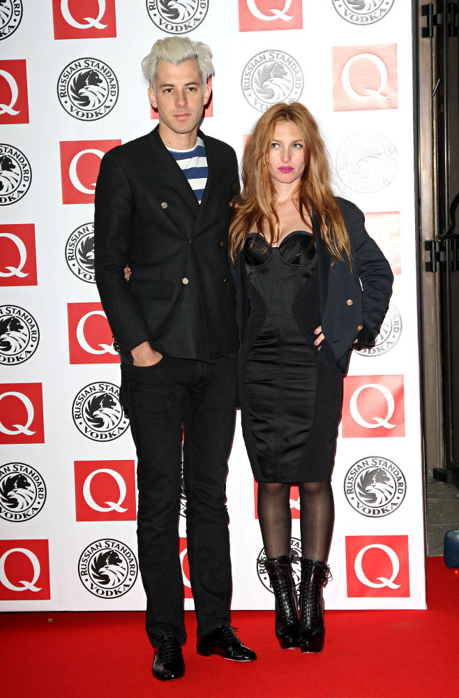 Mark Ronson, Josephine de la Baume