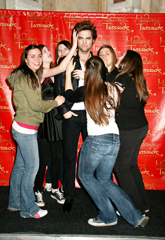 Robert Pattinson