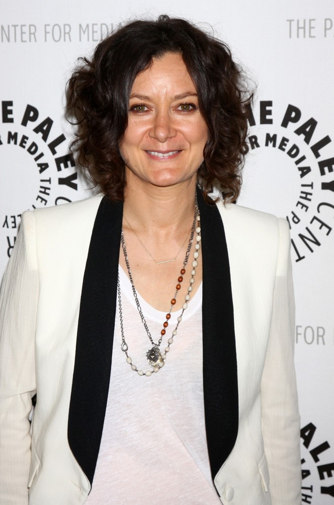 Sara Gilbert