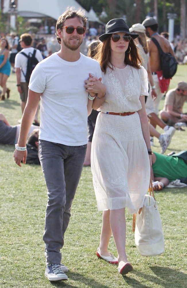 Adam Shulman, Anne Hathaway