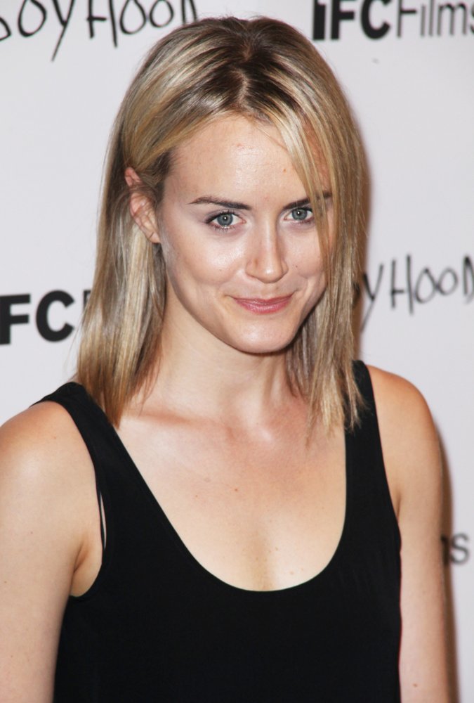Taylor Schilling