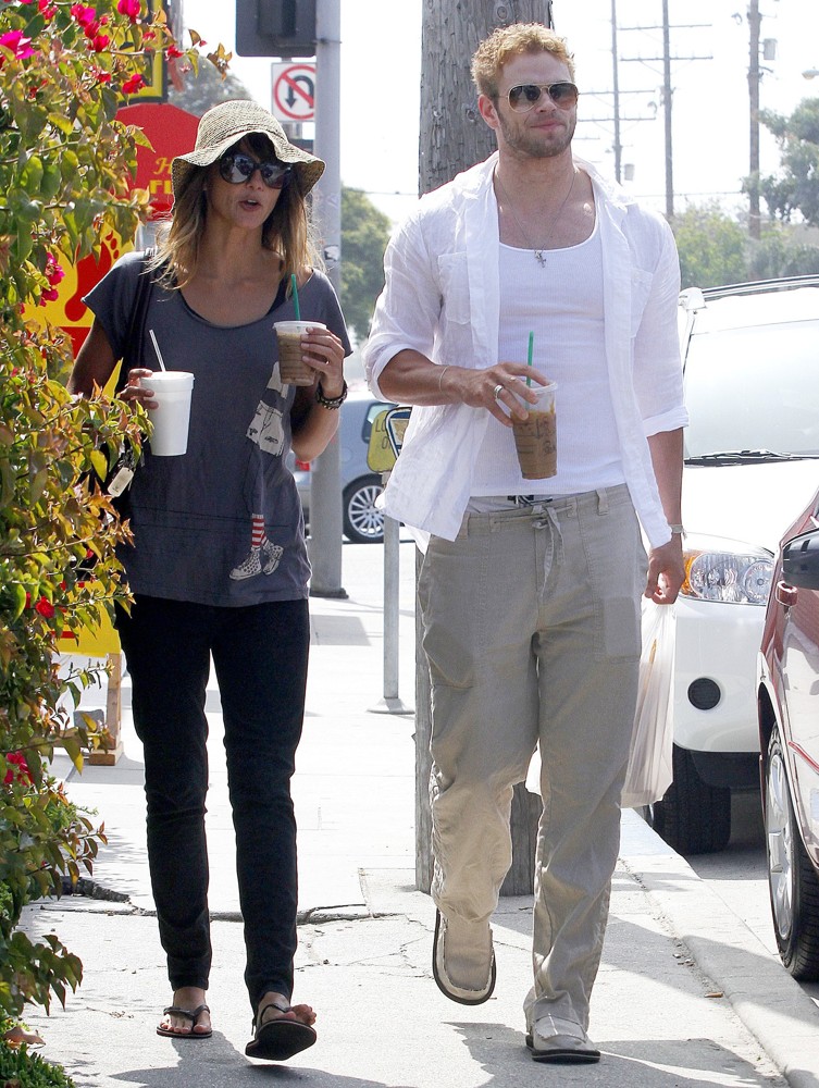 Sharni Vinson, Kellan Lutz