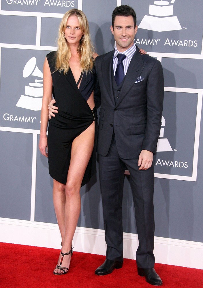 Anne Vyalitsyna, Adam Levine