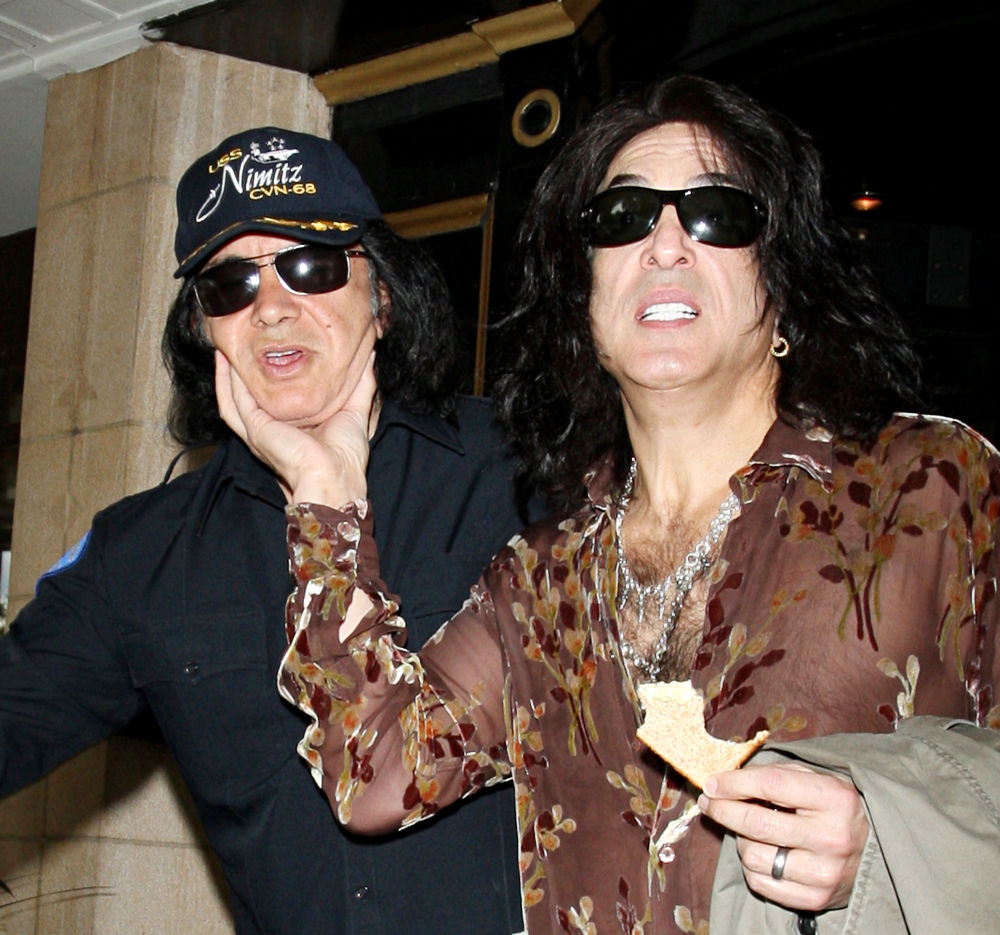Gene Simmons, Paul Stanley
