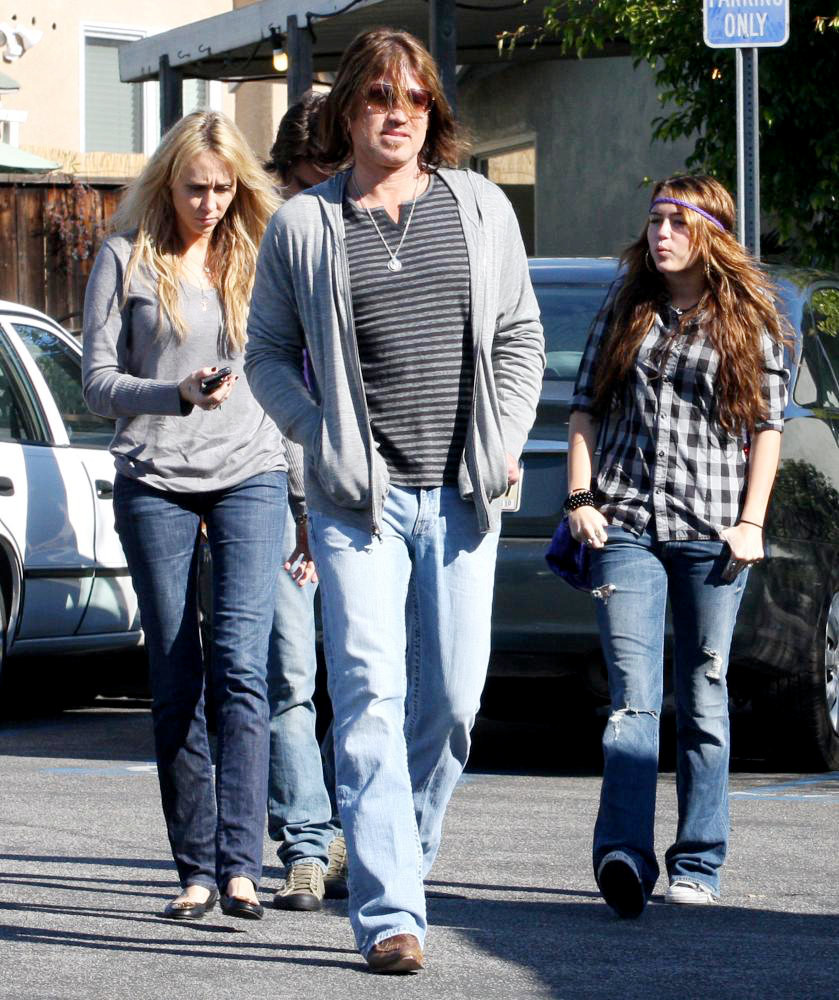 Tish Cyrus, Billy Ray Cyrus, Miley Cyrus