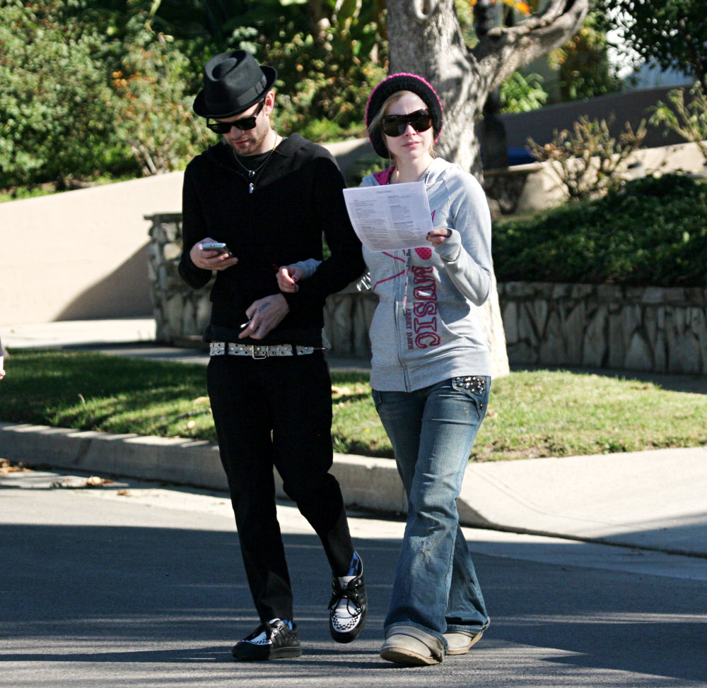 Avril Lavigne, Deryck Whibley