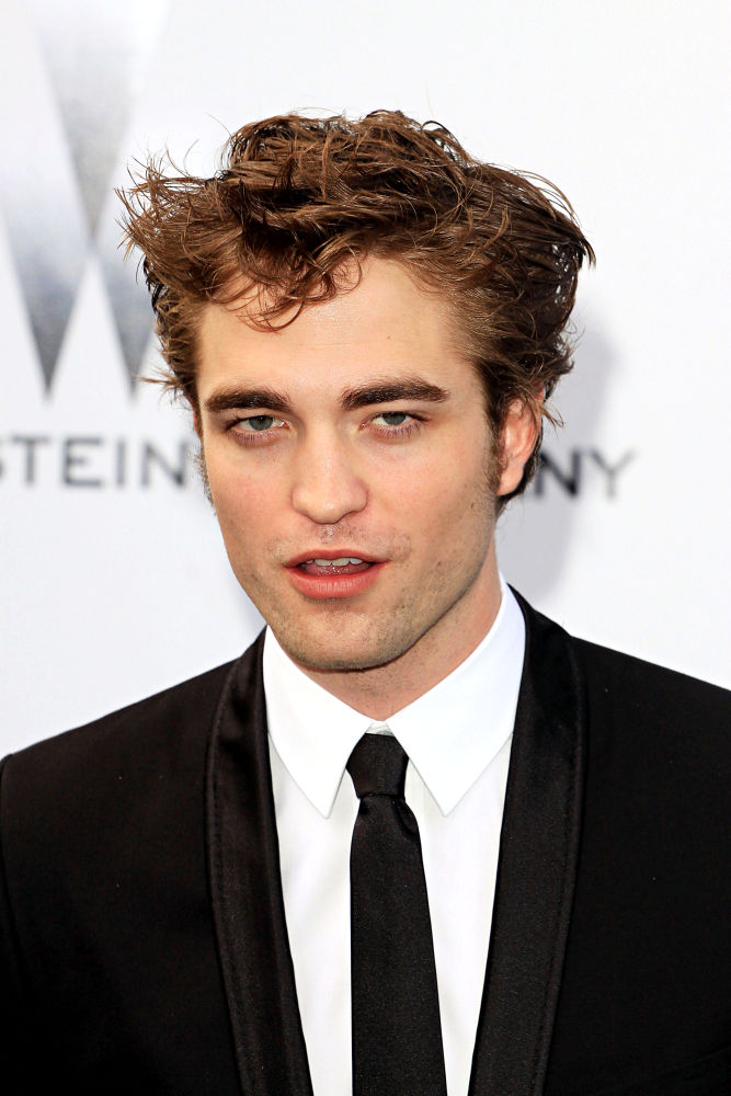 Robert Pattinson