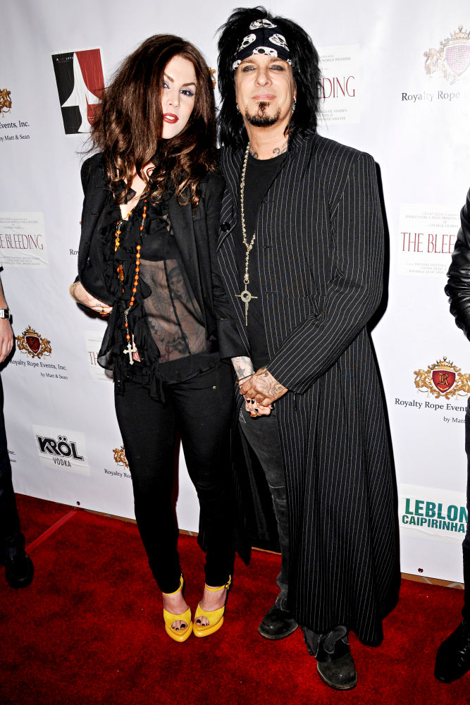 Nikki Sixx, Kat Von D