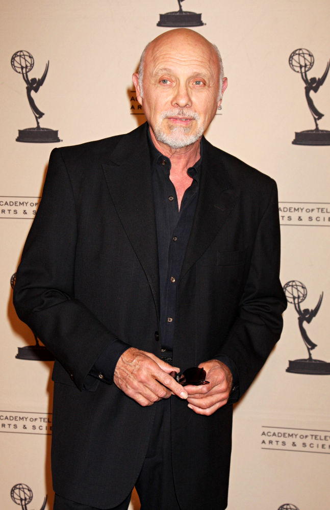 Hector Elizondo