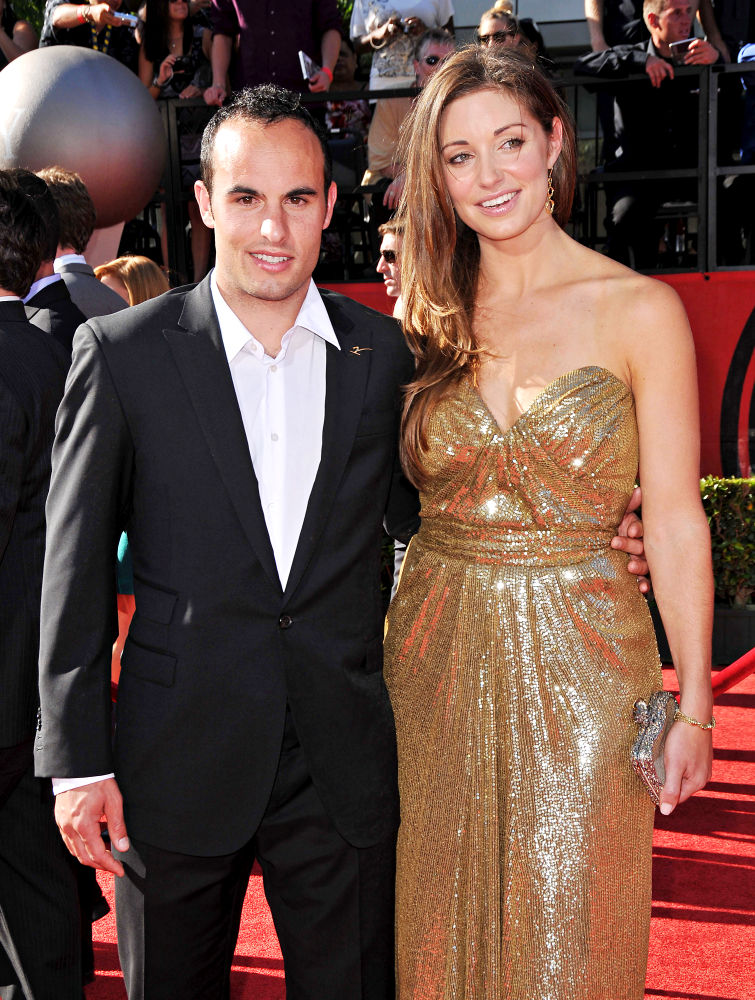 Landon Donovan, Bianca Kajlich