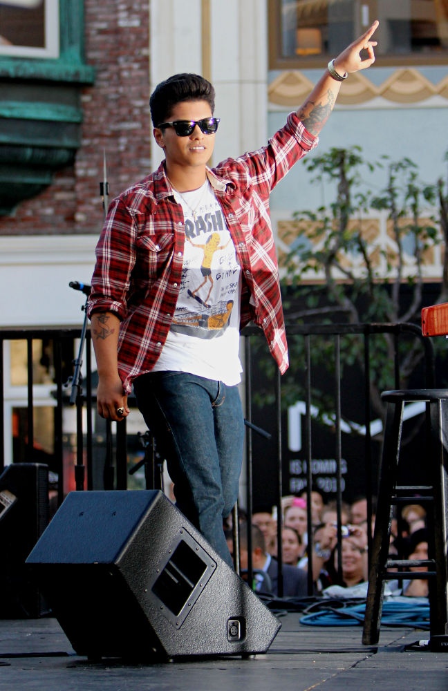 Bruno Mars
