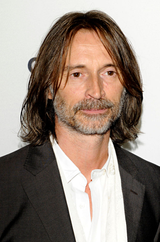 Robert Carlyle