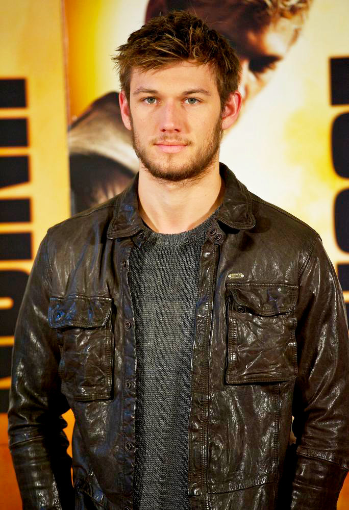 Alex Pettyfer