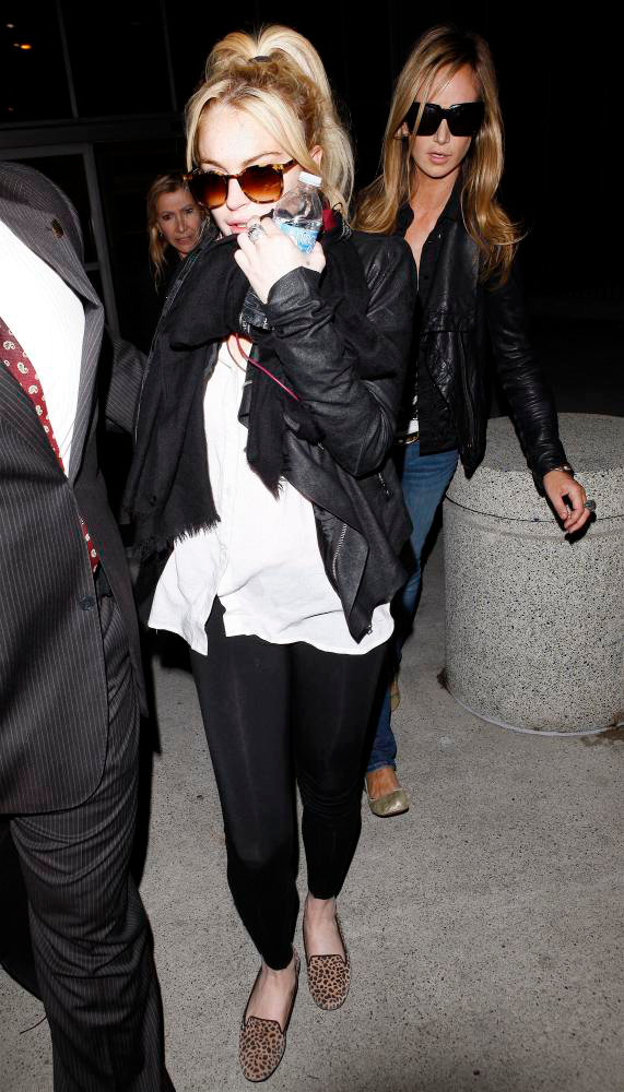 Lindsay Lohan, Lady Victoria Hervey