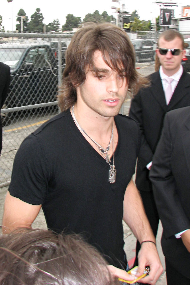 Justin Gaston