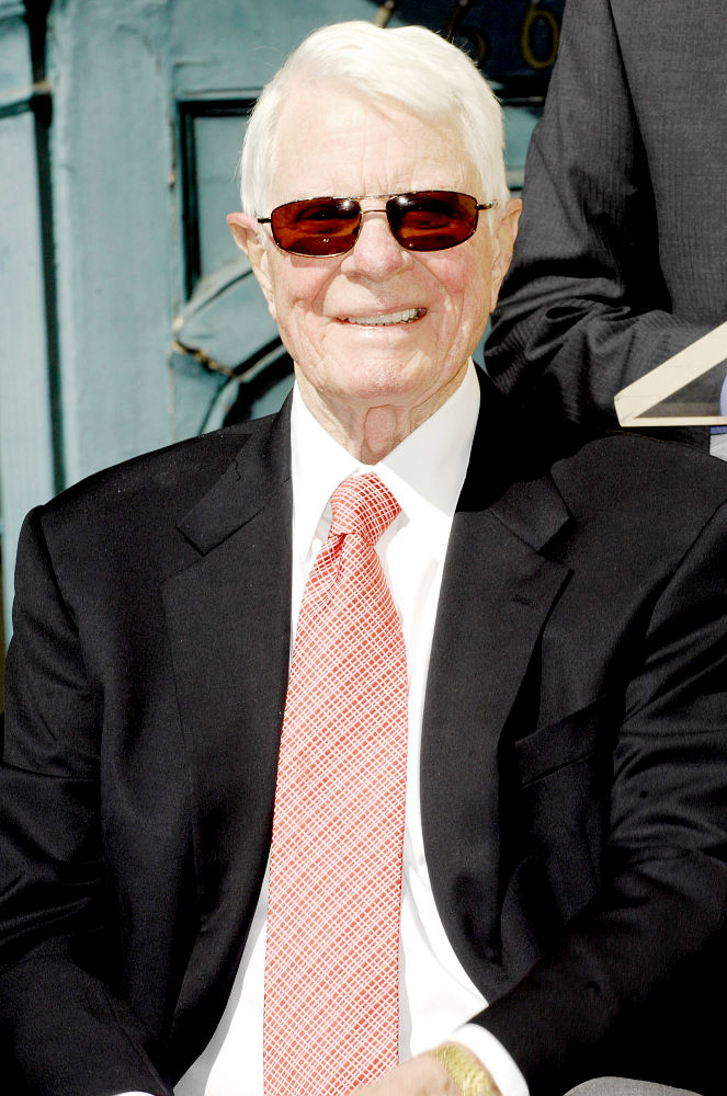 Peter Graves
