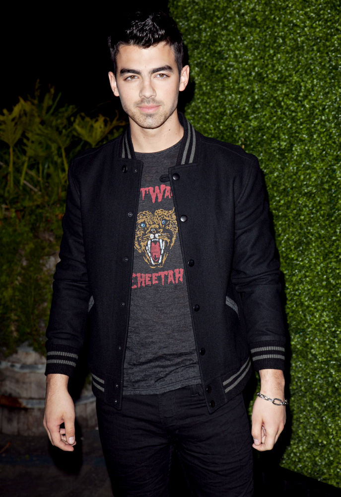 Joe Jonas, Jonas Brothers