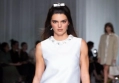 Kendall Jenner Dragged Over Her 'Atrocious' Versace Runway Walk at MFW