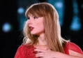 Taylor Swift Offers Surprise Performance of 'The Black Dog' at 'Eras Tour' in London