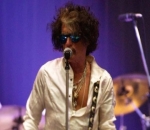 Joe Perry Puts an End to Fall Headlining Shows in Favor of Recovery