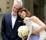 Bradley Whitford Marries Amy Landecker in Surprise Courthouse Wedding