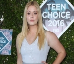 'Pretty Little Liars' Star Sasha Pieterse Expecting Her First Child