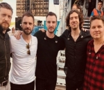 Snow Patrol Debuts Charity Mini Album  