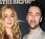 'Poldark' Star Aidan Turner Secretly Weds Girlfriend of Three Years