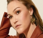 Julia Stiles Lands Feature Film Directorial Debut With 'Wish You Were Here' Adaptation