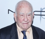 'Up' Star Ed Asner Dies at 91 