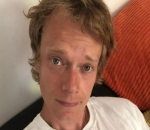 'Game of Thrones' Star Alfie Allen Left Shocked After Being Nominated for Tony Award