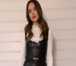Alison Brie Reveals Her 'Passion for Being Nude'