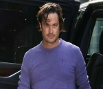 Oliver Hudson Bares All in NSFW Valentine's Day Post