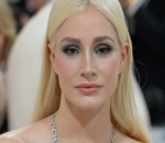 Jessica Chastain Wanted to Channel Karl Lagerfeld Without Feeling 'Silly' at 2023 Met Gala