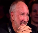 Pete Townshend Insists He's Not Gay Despite Wanting Male Manager to Be 'Sexually Attracted' to Him