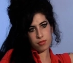 Amy Winehouse's Dad Demands Nearly $1M From Her Pals After They Sold Items Related to Late Star