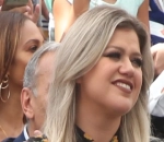 Kelly Clarkson Thrives After 'Difficult' Divorce From Brandon Blackstock