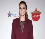 'Grey's Anatomy' Alum Sarah Drew Tapped to Lead Hallmark Series 'Mistletoe Murders'