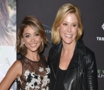 Julie Bowen Recalls Supporting Sarah Hyland Through Abusive Relationship