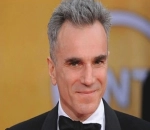 Daniel Day-Lewis Ends Acting Retirement for Son's Directorial Debut