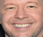 Donnie Wahlberg Addresses Tom Selleck's Potential Boston Blue Return