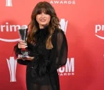 Ella Langley’s Choosin’ Texas Hits #1 with Stunning New Music Video Release