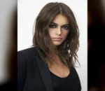 Kaia Gerber Channels Cindy Crawford’s Iconic 80s Style on Jimmy Kimmel Live!