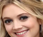 Billie Lourd Reveals Debbie Reynolds Openly Discussed Eddie Fisher’s Affair with Elizabeth Taylor