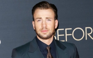 Chris Evans Apologizes for Missing 'Avengers: Infinity War' World Premiere Due to Broadway Schedule